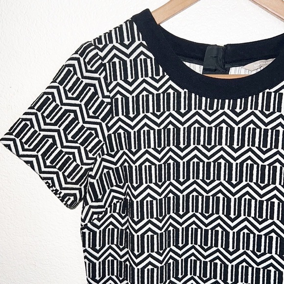 Banana Republic Patterned Short Sleeve Office Midi Dress - Picture 4 of 10